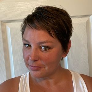 Meet your Posher, Lani